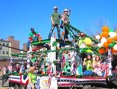 Best Things to Do on St Patrick's Day in Boston 2023 - Parade, Dropkick  Murphys, Irish Music - Boston Discovery Guide
